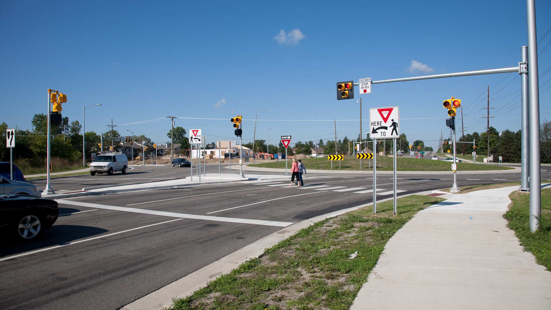 Crossing solutions for pedestrians with vision disabilities
