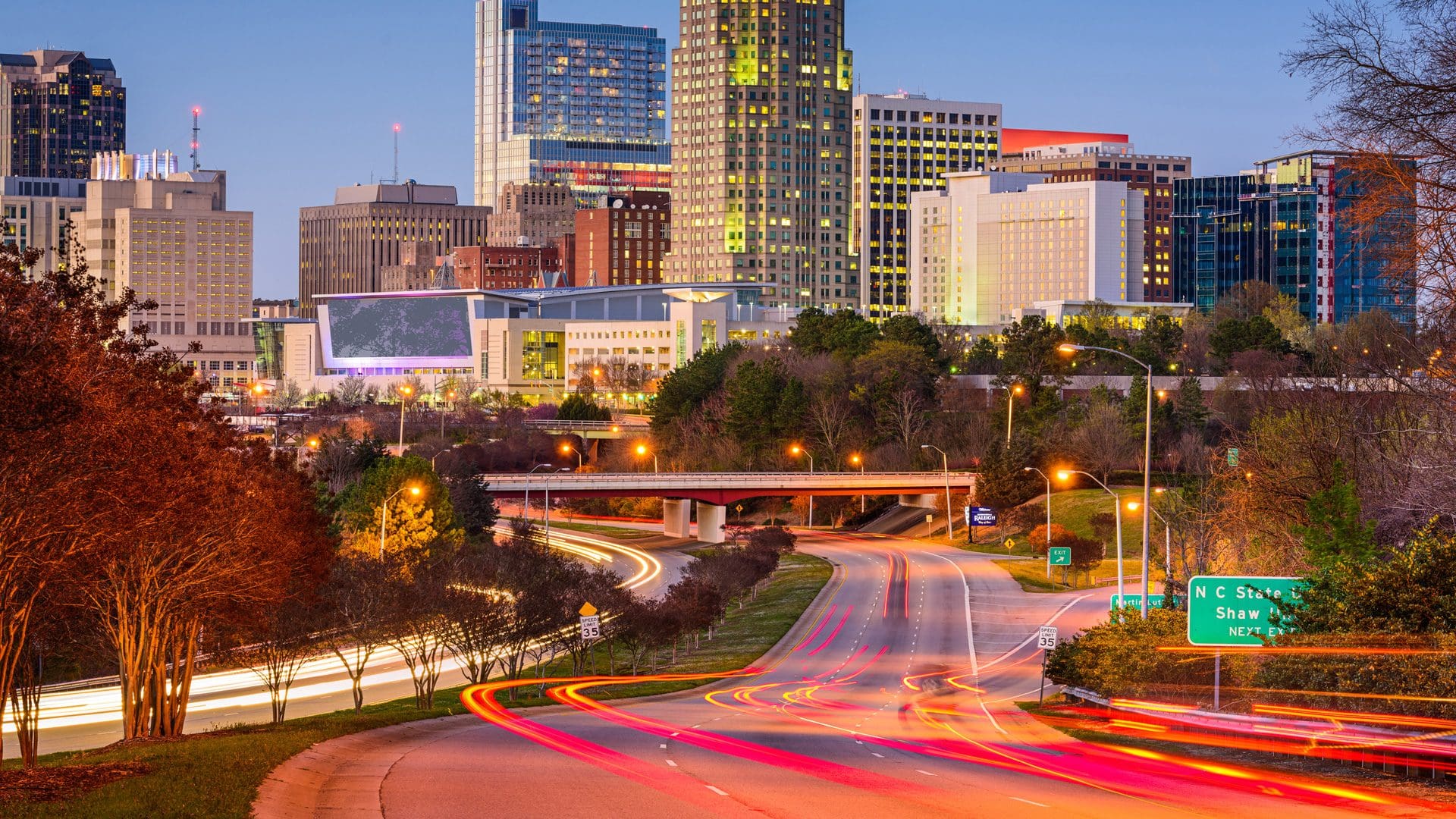 Photo Raleigh, North Carolina roadway