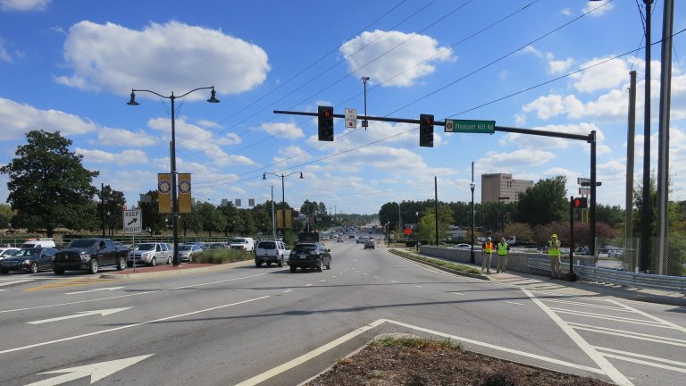 Alternative intersection view from vehicle